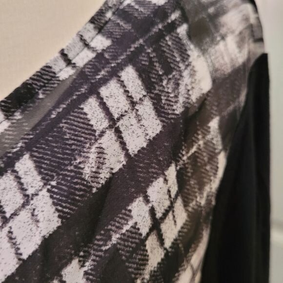 Logo Lori Goldstein Top Plus Size 1X 1XL Black White Gray Checks Checkered QVC - Picture 3 of 9